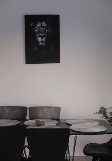 New Magnificent View Apartment Near The Centre Tromsø Esterno foto
