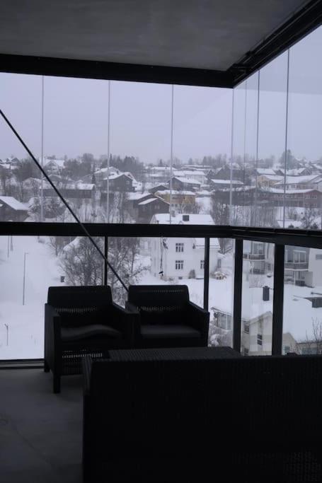 New Magnificent View Apartment Near The Centre Tromsø Esterno foto