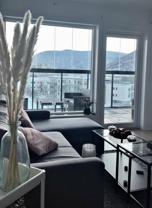 New Magnificent View Apartment Near The Centre Tromsø Esterno foto