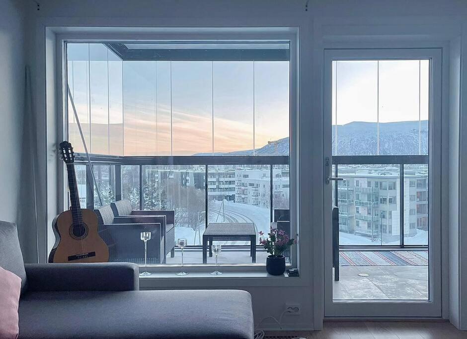 New Magnificent View Apartment Near The Centre Tromsø Esterno foto