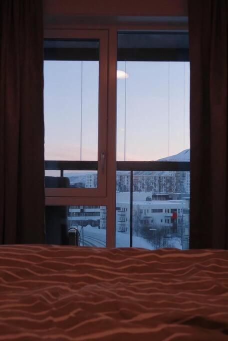 New Magnificent View Apartment Near The Centre Tromsø Esterno foto