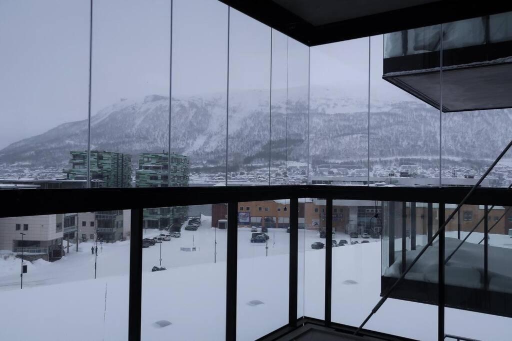 New Magnificent View Apartment Near The Centre Tromsø Esterno foto